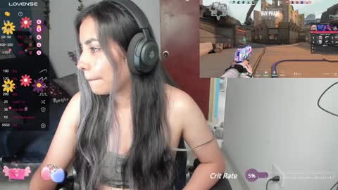 Snapshot of sabrina_chester_02 chatting on 02-08-25, 07:59 Angie online show from 02-08-25, 07:59