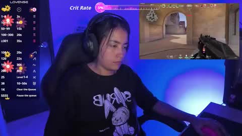 Snapshot of sabrina_chester_02 chatting on 09-09-25, 01:16 Angie online show from 09-09-25, 01:16