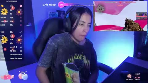 Snapshot of sabrina_chester_02 chatting on 09-30-25, 11:21 Angie online show from 09-30-25, 11:21