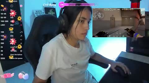 Snapshot of sabrina_chester_02 chatting on 10-15-25, 10:32 Angie online show from 10-15-25, 10:32