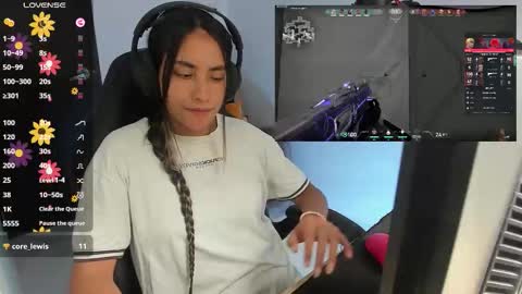 Snapshot of sabrina_chester_02 chatting on 03-03-26, 03:29 Angie online show from 03-03-26, 03:29