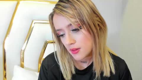 . Sabrina Cole . online show from 01-05-25, 06:02