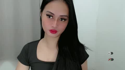 Sabrina online show from 02-25-25, 10:50