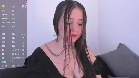 Sabrina Maria online show from 06-06-26, 07:07