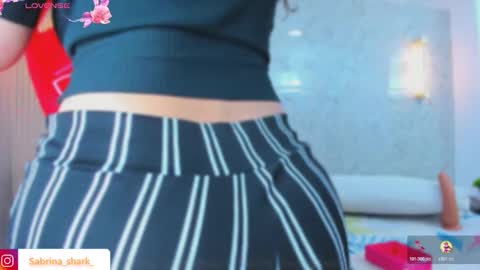 Snapshot of sabrina_shark chatting on 10-29-25, 03:09 Sabrina Shark online show from 10-29-25, 03:09