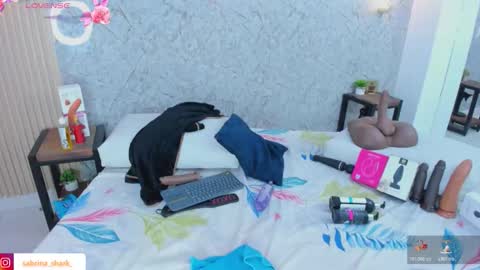 Snapshot of sabrina_shark chatting on 11-18-25, 03:23 Sabrina Shark online show from 11-18-25, 03:23