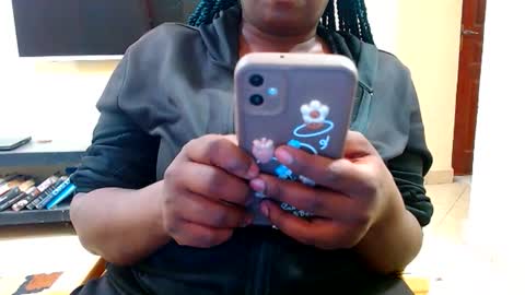 Snapshot of sabrinaaaa1234 chatting on 06-28-26, 05:30 aaa1234 online show from 06-28-26, 05:30