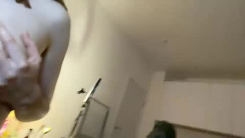 Snapshot of sabrinaanddaniel chatting on 01-23-25, 11:36 SabrinaDaniel online show from 01-23-25, 11:36