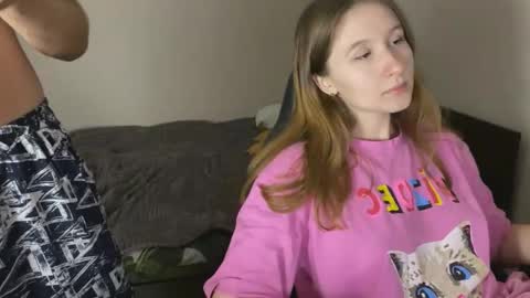 Snapshot of sabrinaanddaniel chatting on 11-13-25, 08:08 SabrinaDaniel online show from 11-13-25, 08:08