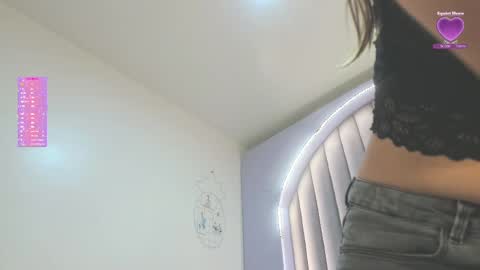 S A B R I N A  online show from 03-10-25, 11:32