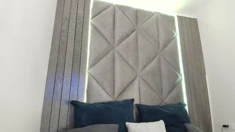 S A B R I N A  online show from 03-11-25, 11:23