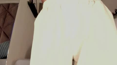 S A B R I N A  online show from 01-17-26, 11:37