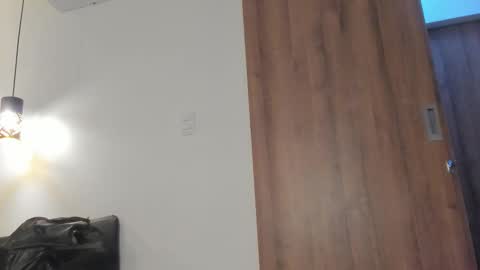 S A B R I N A  online show from 02-08-26, 11:35