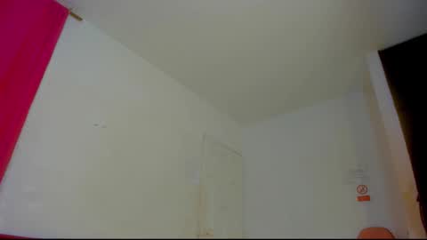 Snapshot of sabrinaxxx11 chatting on 11-27-25, 11:34 sabrinaxxx11 online show from 11-27-25, 11:34