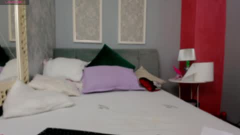 Sabrina online show from 04-25-26, 06:05