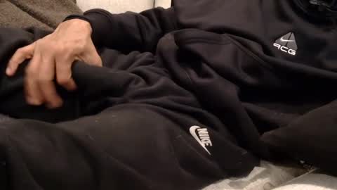 Dee online show from 01-19-25, 09:44