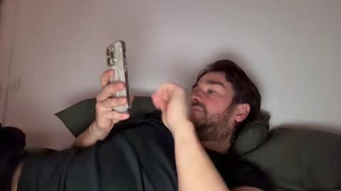 Sachaa online show from 01-31-25, 03:44