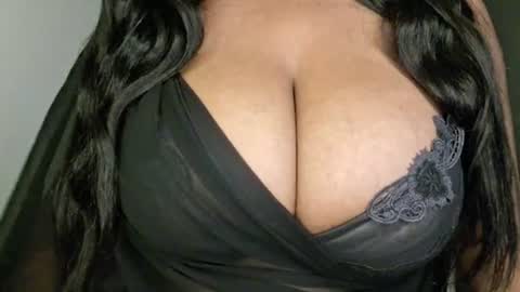 Snapshot of sachita07 chatting on 07-25-26, 12:53 sachita online show from 07-25-26, 12:53
