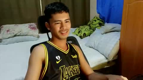 Sachu01 online show from 05-30-26, 01:19