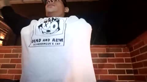 Snapshot of sack_connor chatting on 03-21-26, 09:03 Sack online show from 03-21-26, 09:03