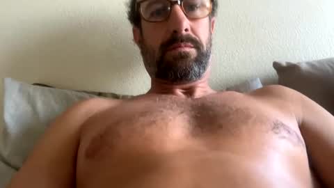 Snapshot of sackskincreamer chatting on 02-01-25, 10:55 R online show from 02-01-25, 10:55