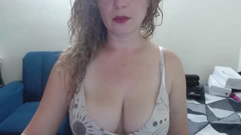 Snapshot of sacrletardiente chatting on 05-19-26, 11:27 sacrletardiente online show from 05-19-26, 11:27
