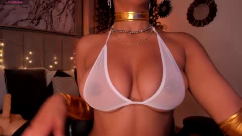 Sophie online show from 04-18-26, 05:11