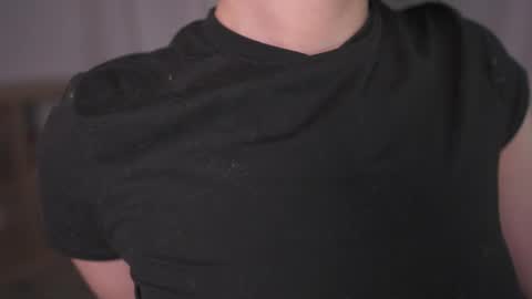 An  online show from 04-01-26, 04:57