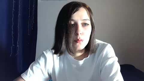 Snapshot of sademoface chatting on 01-25-25, 04:34 pluto online show from 01-25-25, 04:34