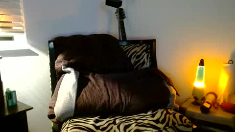 Sadiessecret online show from 11-14-25, 02:10