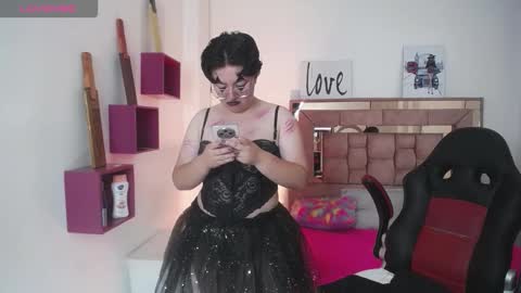 SAFYKA online show from 10-31-25, 05:25