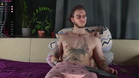 Adam online show from 09-15-25, 02:50