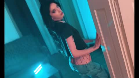 Sage Storm online show from 02-21-25, 05:02