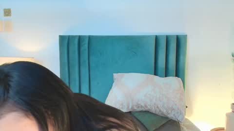 Snapshot of sagirabelle chatting on 09-20-25, 05:58 Sagira Belle online show from 09-20-25, 05:58