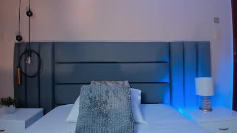 Snapshot of sagirabelle chatting on 10-20-25, 06:08 Sagira Belle online show from 10-20-25, 06:08