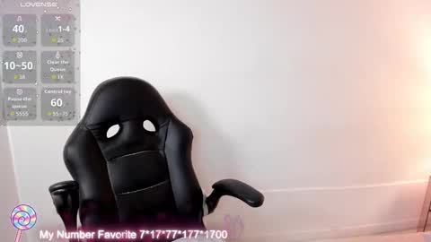 Snapshot of sagitariuus_girll chatting on 11-21-25, 06:23 Sagitarius Girl online show from 11-21-25, 06:23