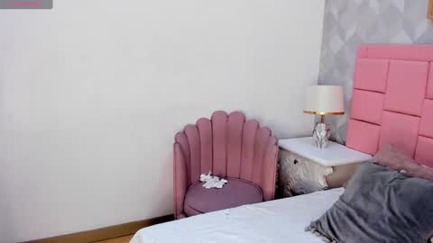 Cattleya online show from 01-05-25, 03:53