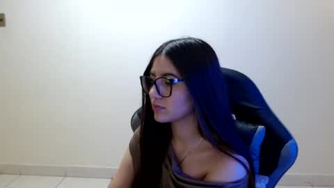 Sahaliefox  online show from 07-14-26, 01:39