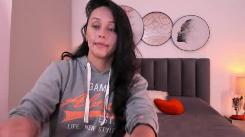 Sahara Garcia online show from 04-22-26, 10:44