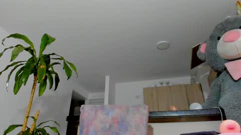 Sara  online show from 12-07-24, 08:55