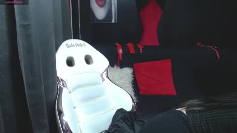 sailor online show from 12-21-24, 03:47