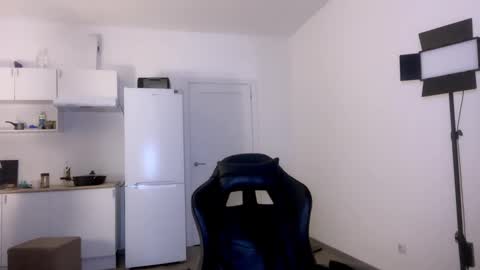 Sofia online show from 03-07-25, 10:54