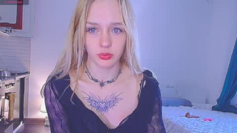 Sofia online show from 04-08-26, 05:18