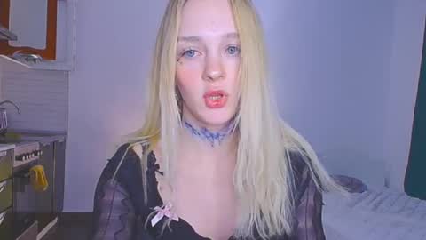 Sofia online show from 04-20-26, 11:39