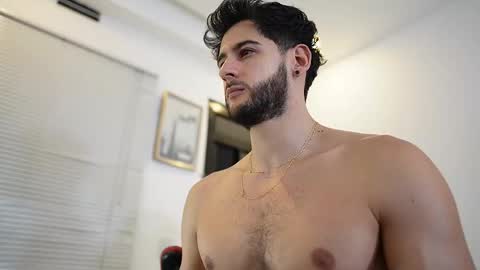 saimon  online show from 09-18-25, 02:57