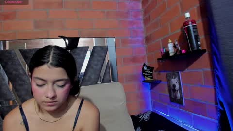 Snapshot of sainix_ chatting on 01-08-25, 01:32 sainix_ online show from 01-08-25, 01:32