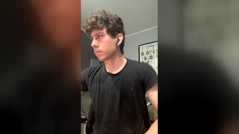 saint_nott online show from 04-21-26, 01:50