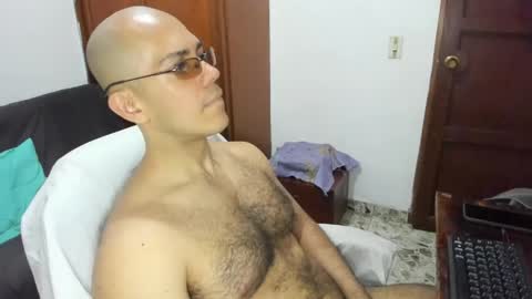 Snapshot of saintedy01 chatting on 04-25-26, 04:37 saintedy01 online show from 04-25-26, 04:37