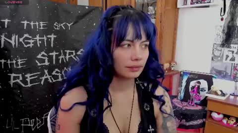    online show from 06-18-26, 08:14
