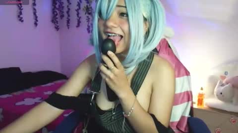 Snapshot of saki_nyan chatting on 03-27-26, 11:43 Saki online show from 03-27-26, 11:43